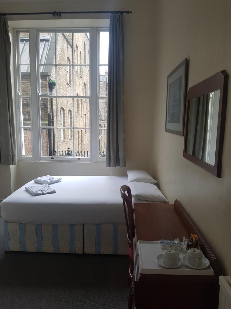 Fitzroy/Cosmo Hotel لندن المظهر الخارجي الصورة